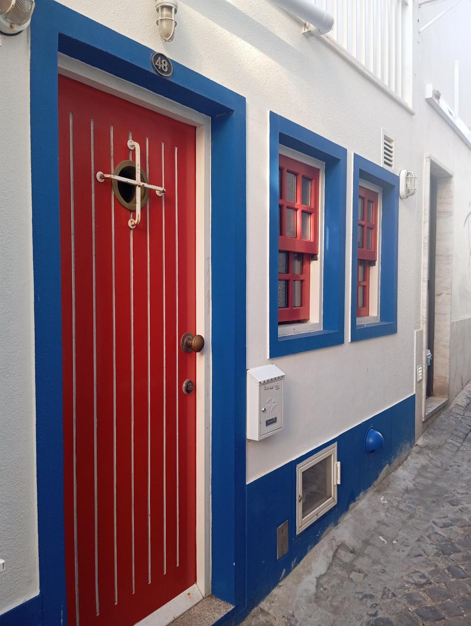 Arthouse Surf Ericeira Hotel Eksteriør billede