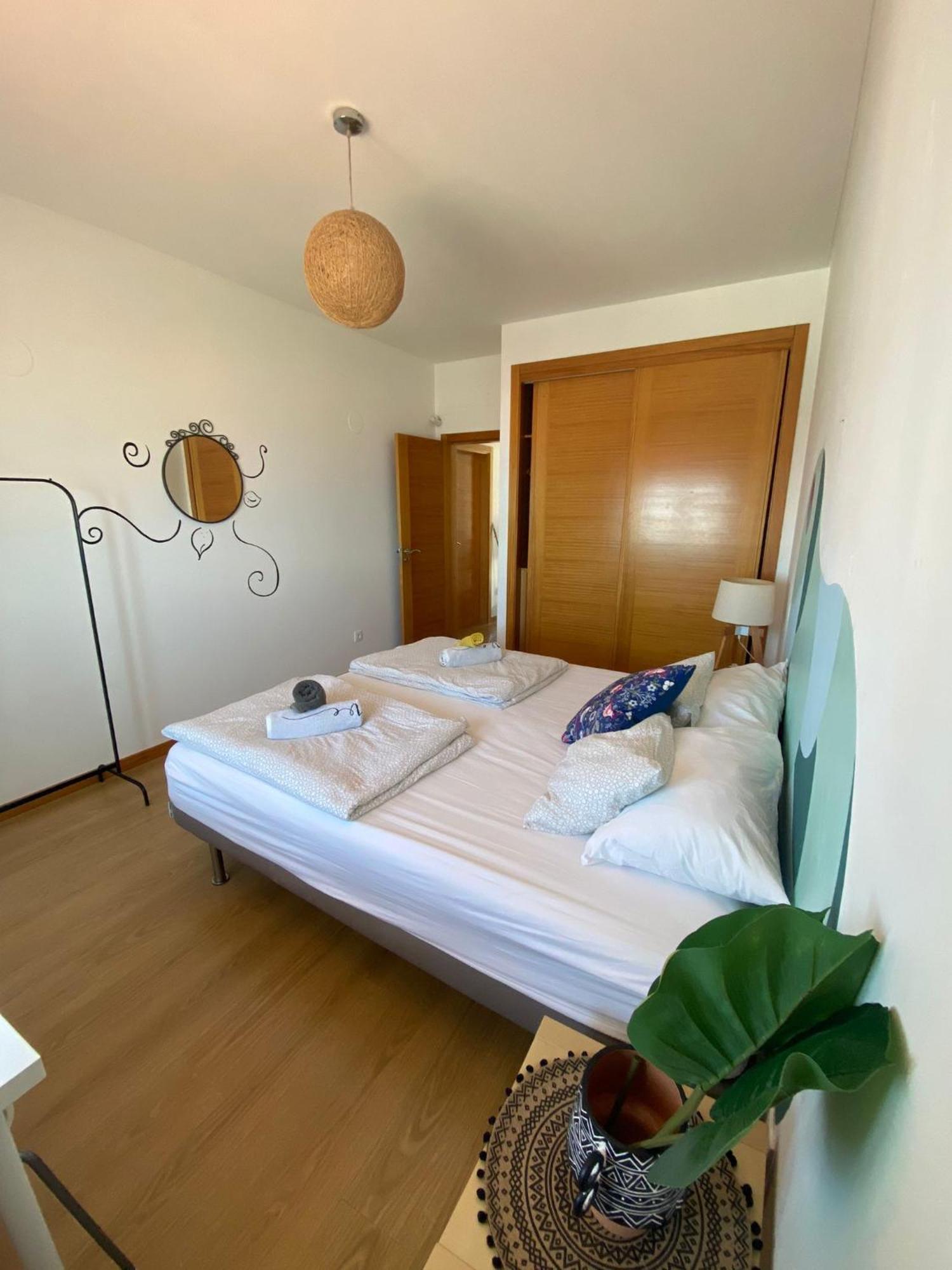 Arthouse Surf Ericeira Hotel Eksteriør billede
